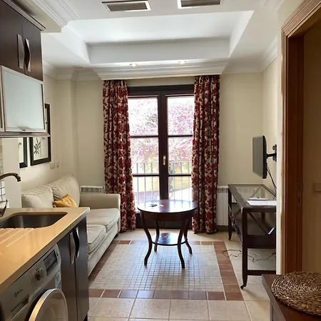 Апартаменты Gav Ciudad *